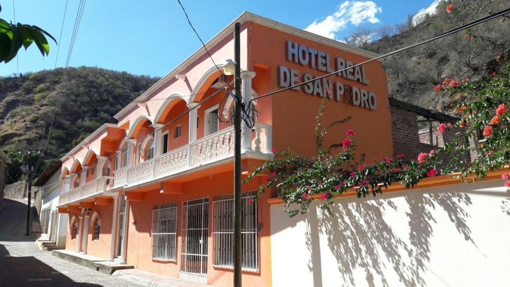 Hotel Real De San Pedro Batopilas Eksteriør billede